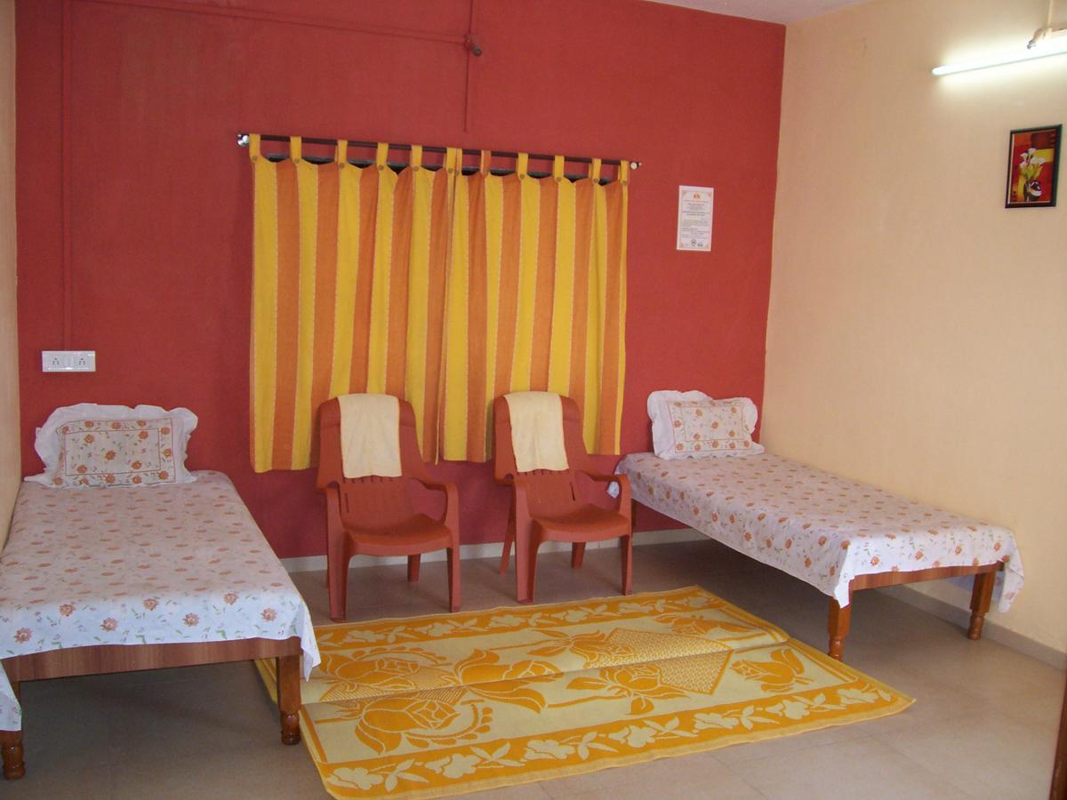 Mtdc Approved Mohiniraj Guest House Nashik Ngoại thất bức ảnh
